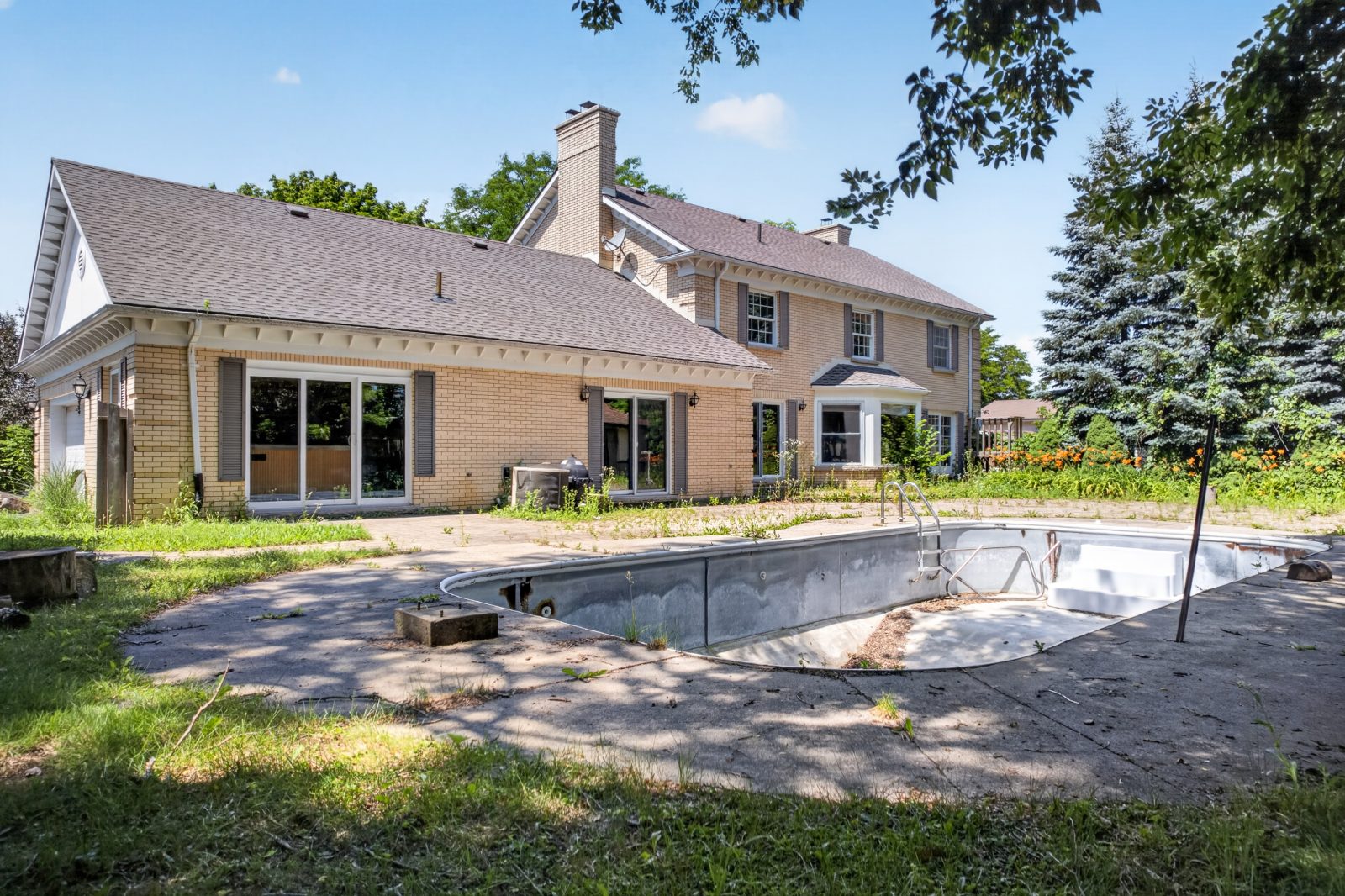 1 REMINGTON DRIVE