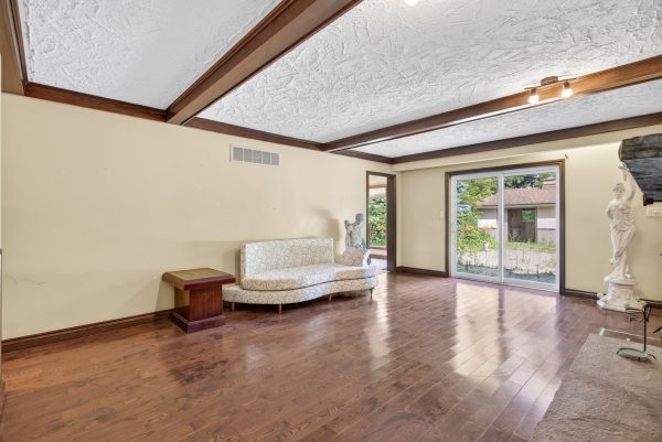 1 REMINGTON DRIVE