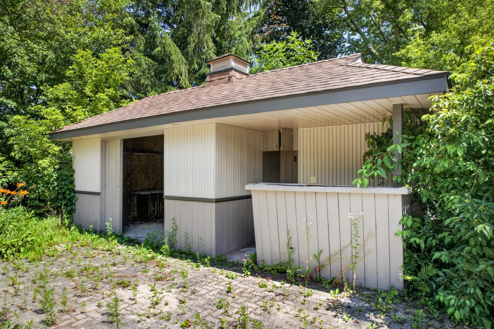 1 REMINGTON DRIVE