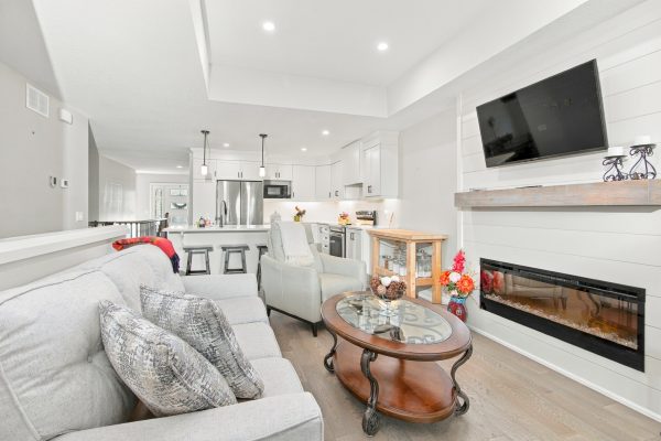 103 JEFFEREY WAY