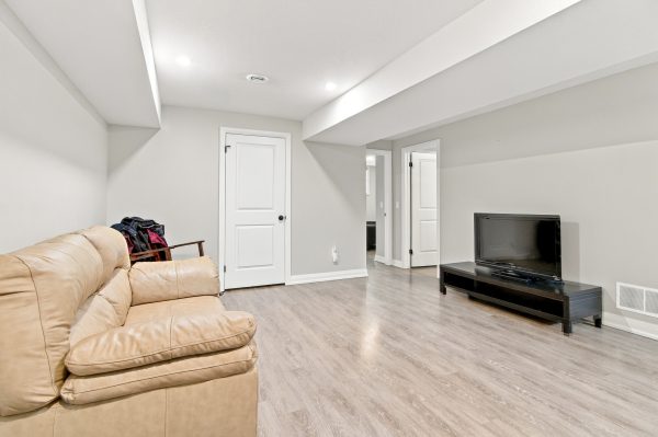103 JEFFEREY WAY