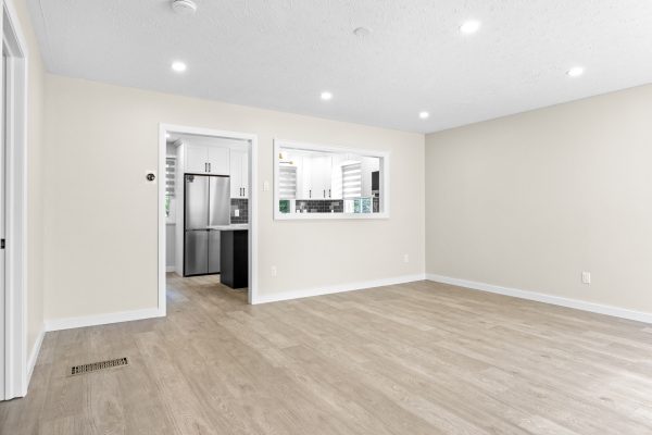 1030 YONGE STREET S