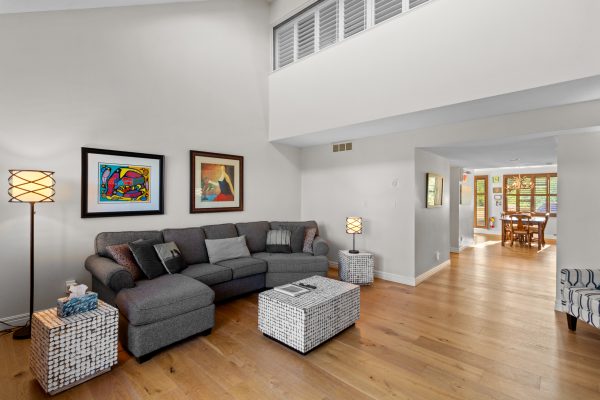 212 - 107 WINTERGREEN PLACE