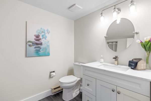 212 - 107 WINTERGREEN PLACE