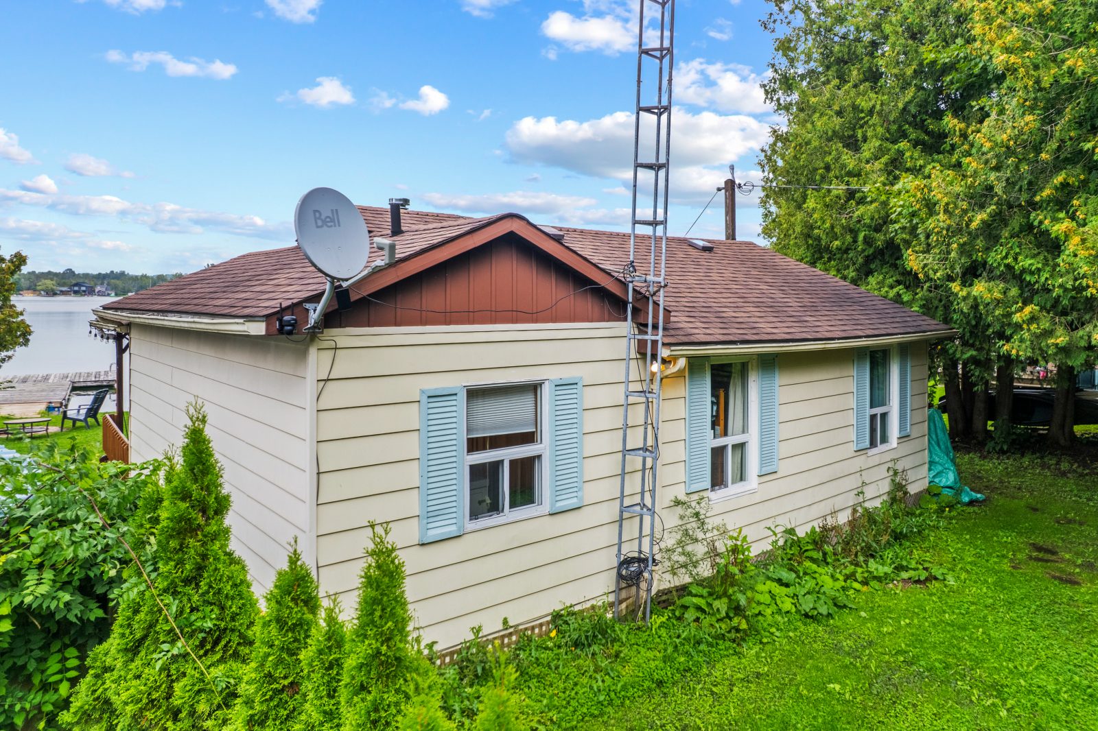 109 LAKEVIEW ROAD