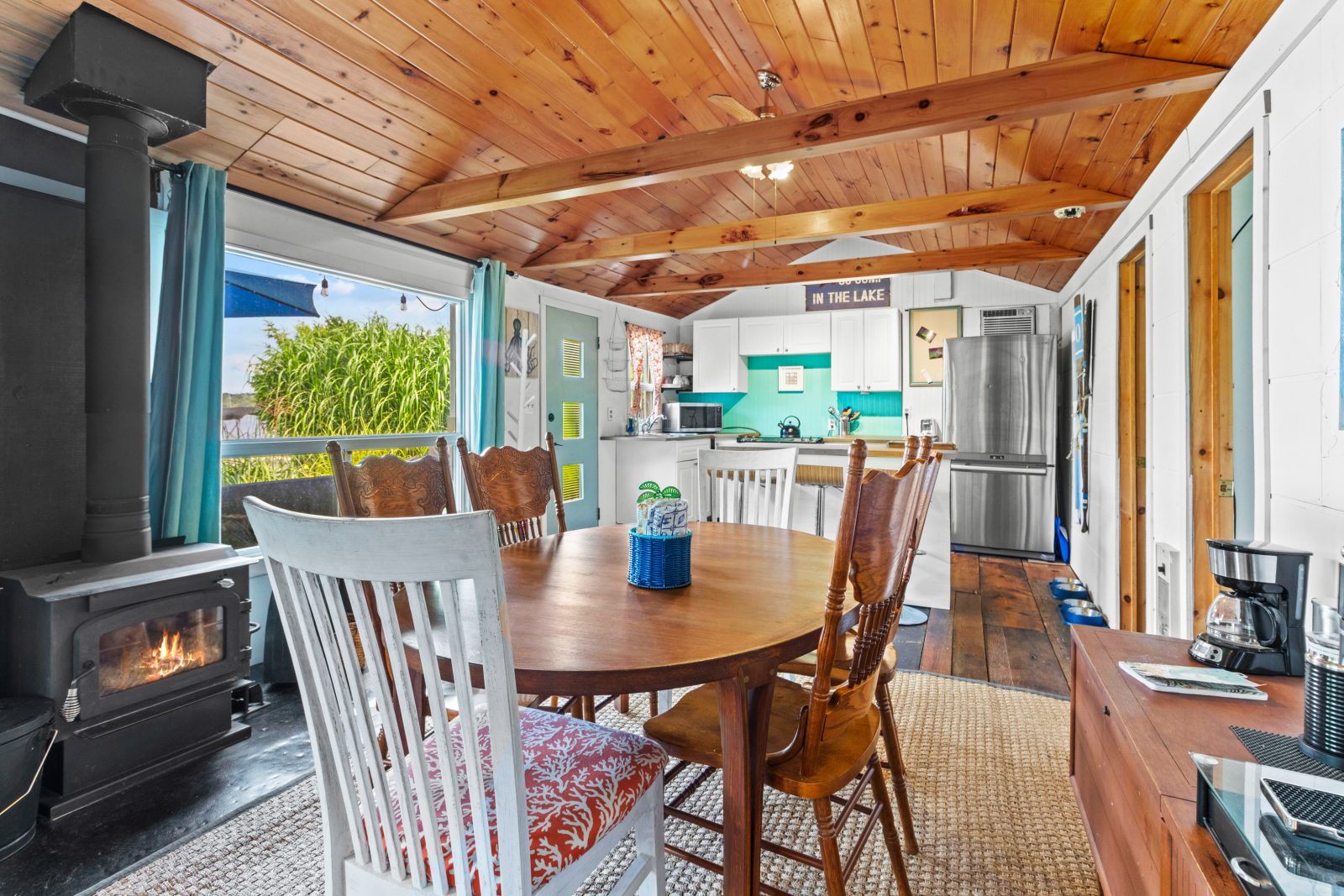 109 LAKEVIEW ROAD