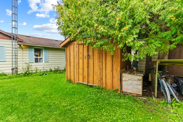 109 LAKEVIEW ROAD