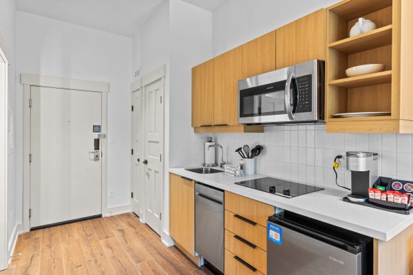 110 - 190 JOZO WEIDER BOULEVARD