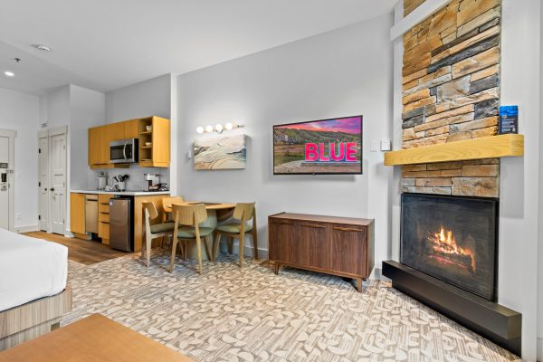 110 - 190 JOZO WEIDER BOULEVARD