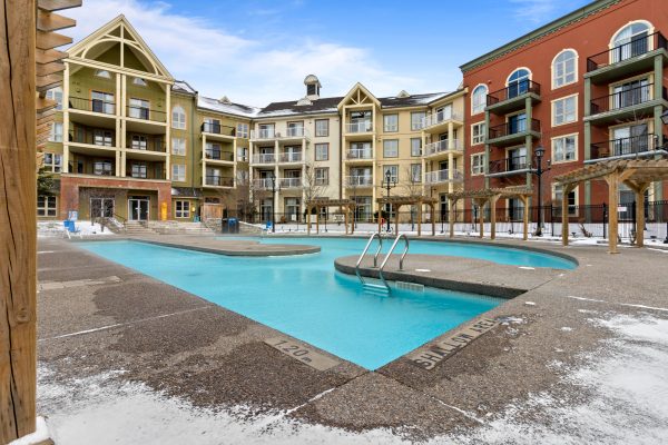 110 - 190 JOZO WEIDER BOULEVARD