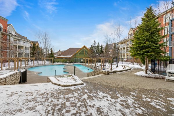 110 - 190 JOZO WEIDER BOULEVARD