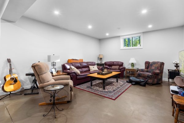 110 BEAU LANE