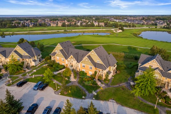 208 - 115 FAIRWAY COURT