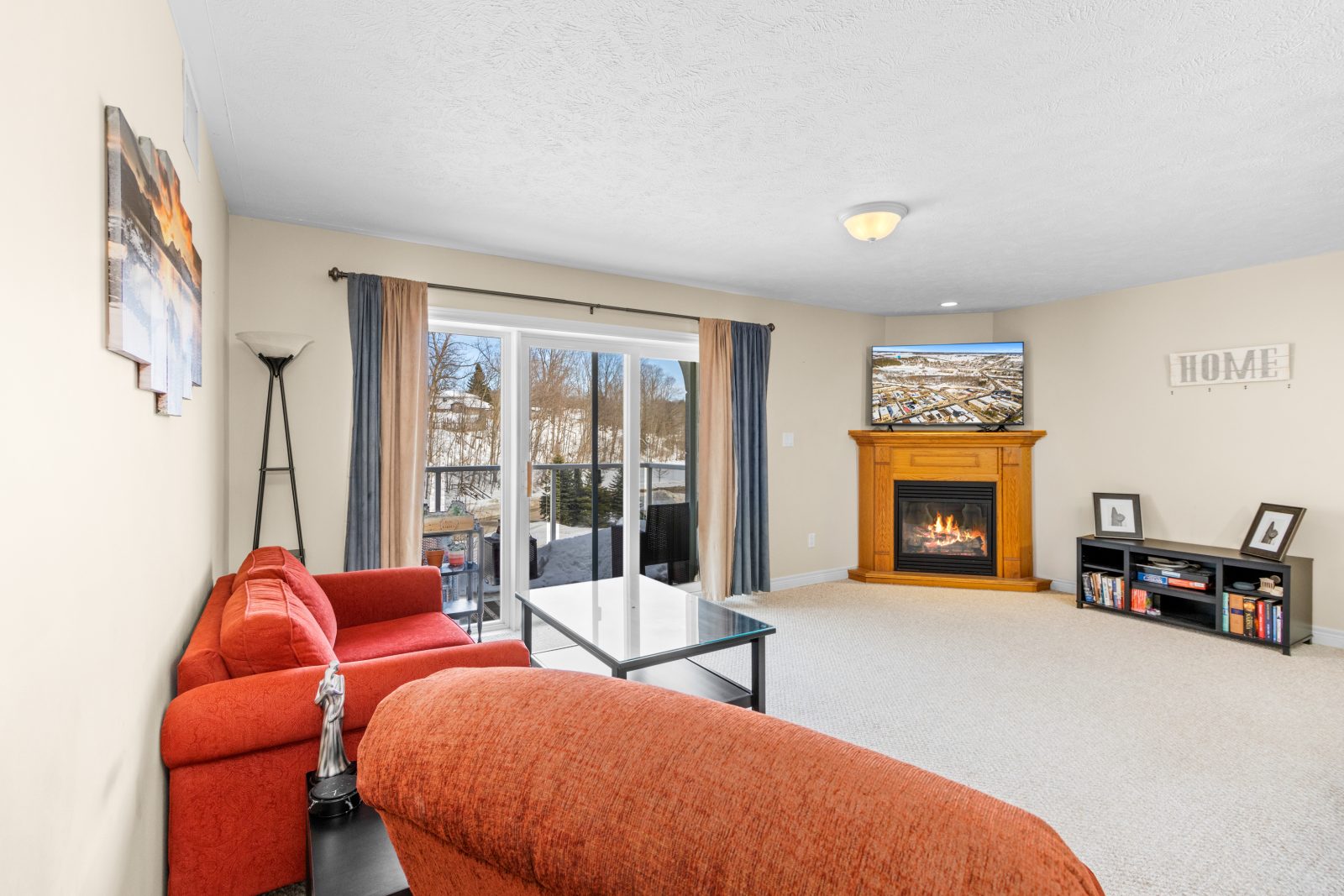 406 - 125 WILLIAM STREET N