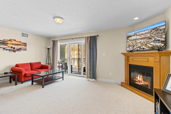 406 - 125 WILLIAM STREET N
