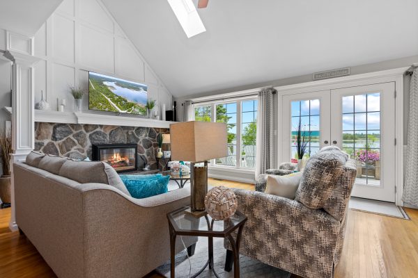 127 PINE TREE HARBOUR ROAD