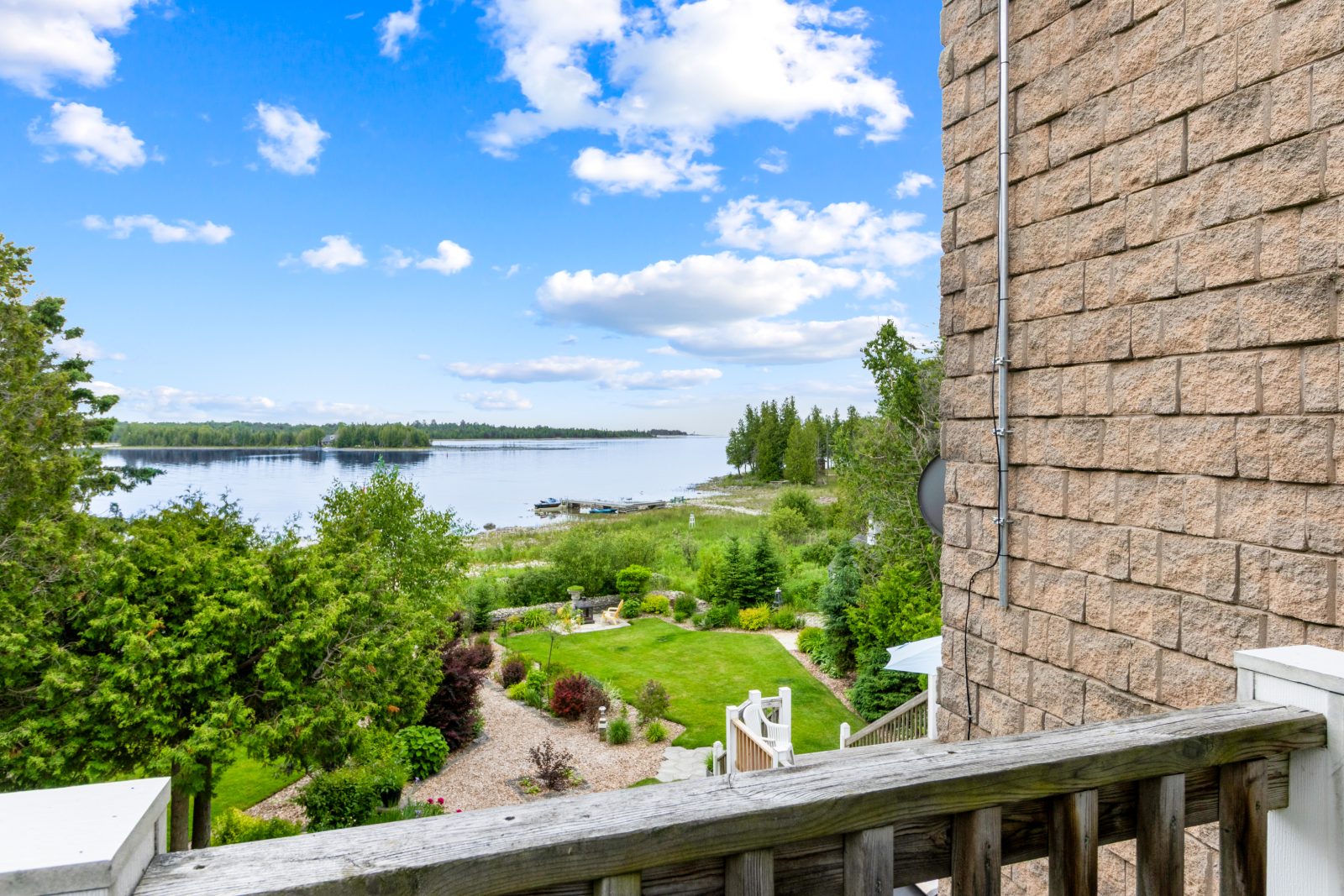 127 PINE TREE HARBOUR ROAD