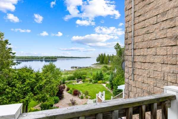 127 PINE TREE HARBOUR ROAD