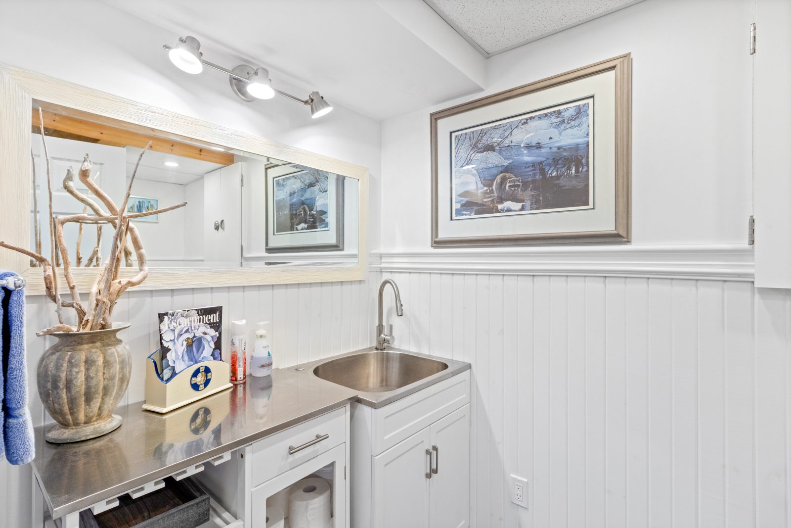 127 PINE TREE HARBOUR ROAD