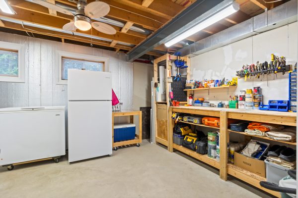127 PINE TREE HARBOUR ROAD