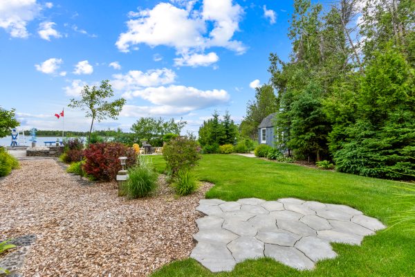 127 PINE TREE HARBOUR ROAD