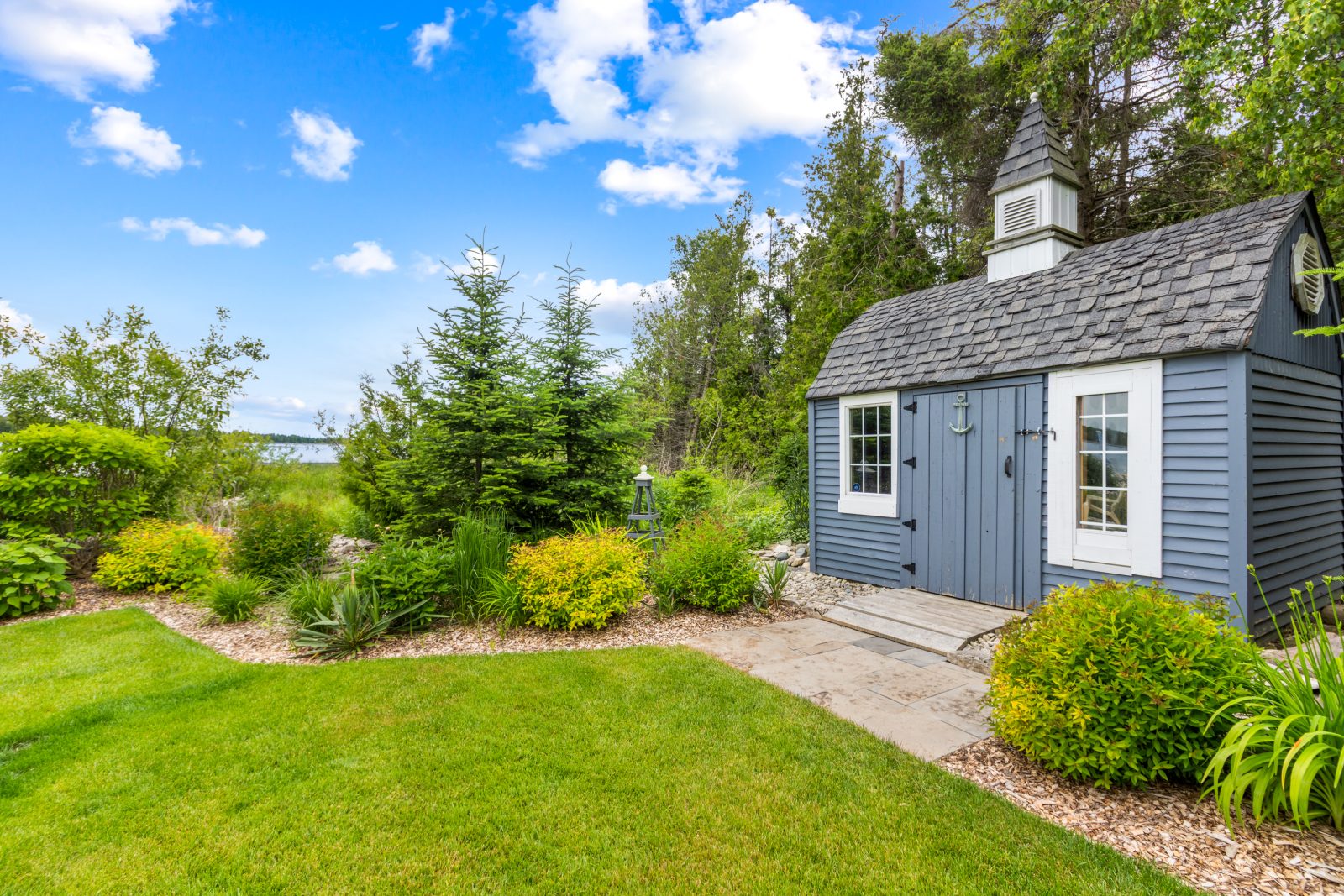 127 PINE TREE HARBOUR ROAD