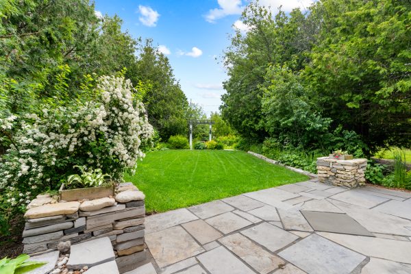 127 PINE TREE HARBOUR ROAD