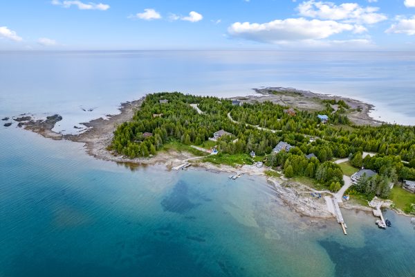 127 PINE TREE HARBOUR ROAD