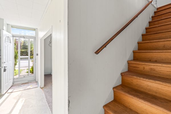 1323 2ND AVENUE W