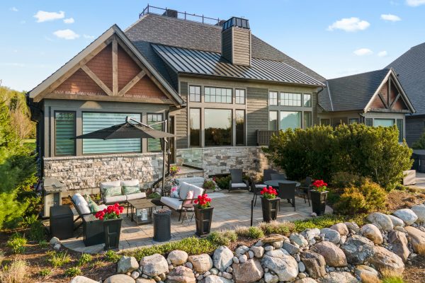 133 GEORGIAN BAY LANE