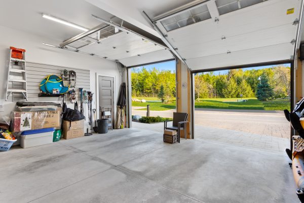 133 GEORGIAN BAY LANE
