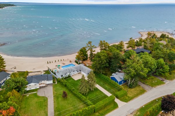 1420 TINY BEACHES ROAD N
