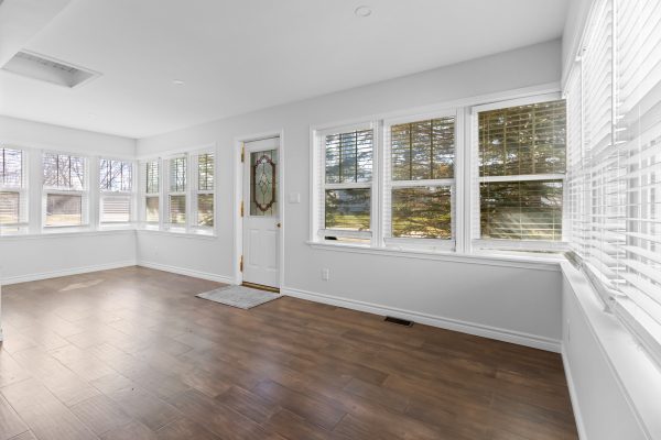 144 LOUCKS LANE