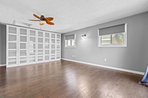 144 LOUCKS LANE