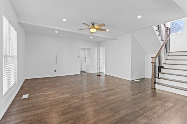 144 LOUCKS LANE