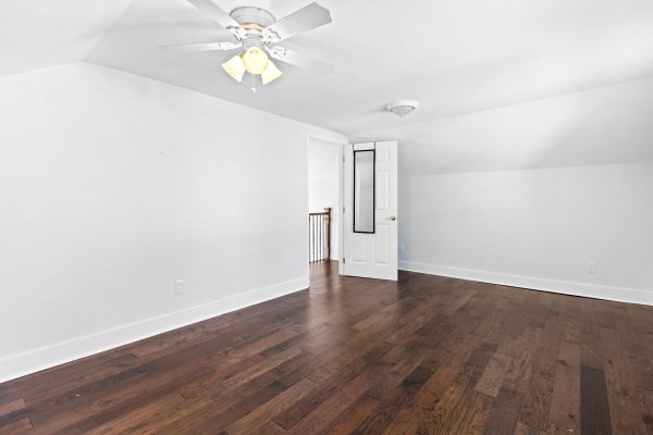 144 LOUCKS LANE