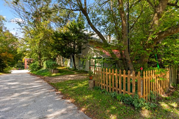 15 HILL STREET