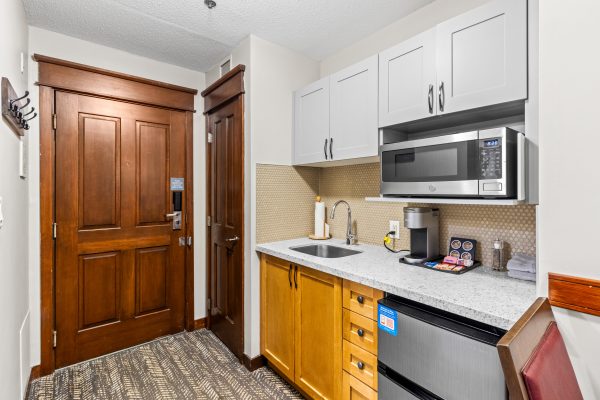 319 321 - 152 JOZO WEIDER BOULEVARD