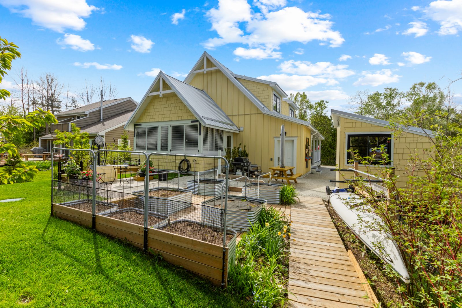 154 BLUE MOUNTAIN DRIVE