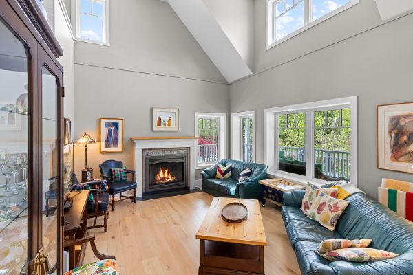 154 BLUE MOUNTAIN DRIVE