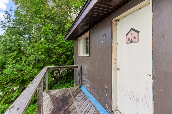 165 MALLORY BEACH ROAD