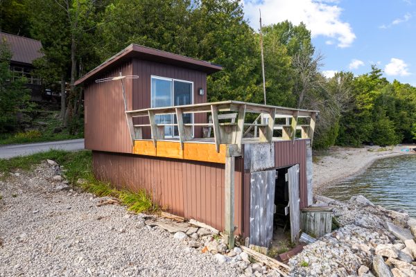 165 MALLORY BEACH ROAD
