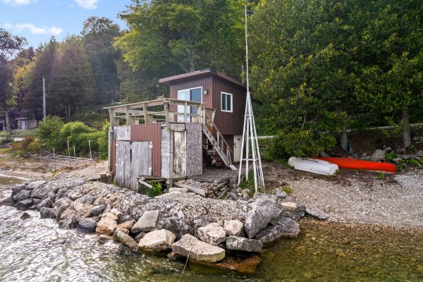 165 MALLORY BEACH ROAD