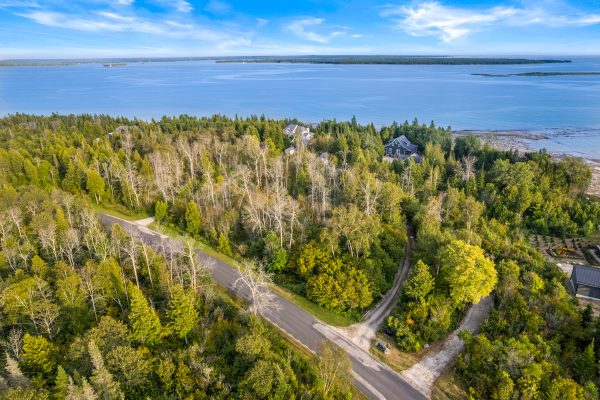 172 GREENOUGH POINT ROAD