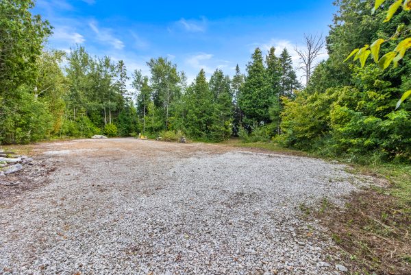 172 GREENOUGH POINT ROAD