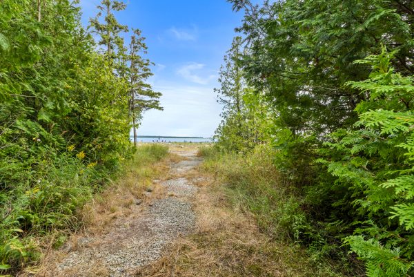 172 GREENOUGH POINT ROAD