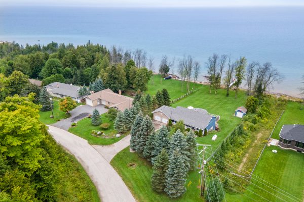172 QUEENS BUSH DR DRIVE