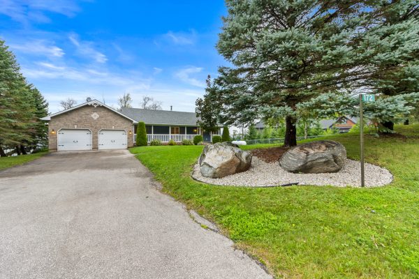 172 QUEENS BUSH DR DRIVE