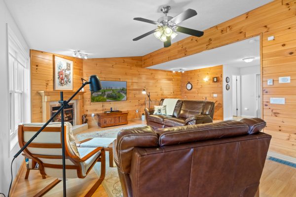 172 QUEENS BUSH DR DRIVE