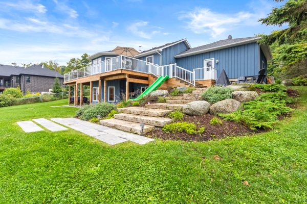 172 QUEENS BUSH DR DRIVE